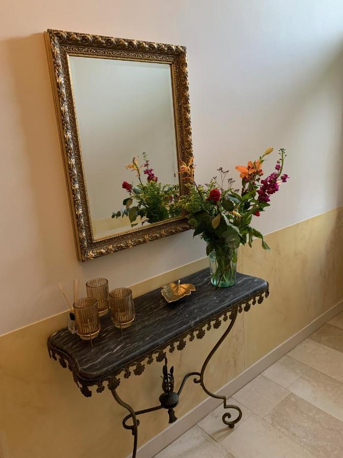 De Pronkkamer Leeuwarden Esterno foto